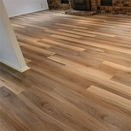 Textura de madeira à prova de fogo de luxo PVC/Spc/Lvt/WPC/Laminado/Projetado/ Vinil plástico /Pisos de pranchas de madeira/madeira