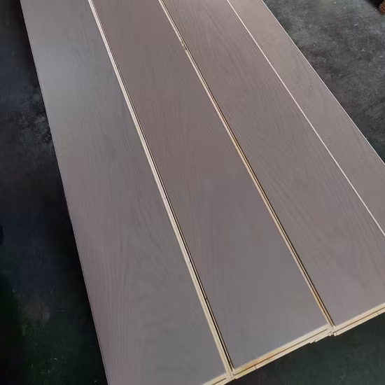 Pisos de madeira projetados em carvalho com superfície de pintura metálica